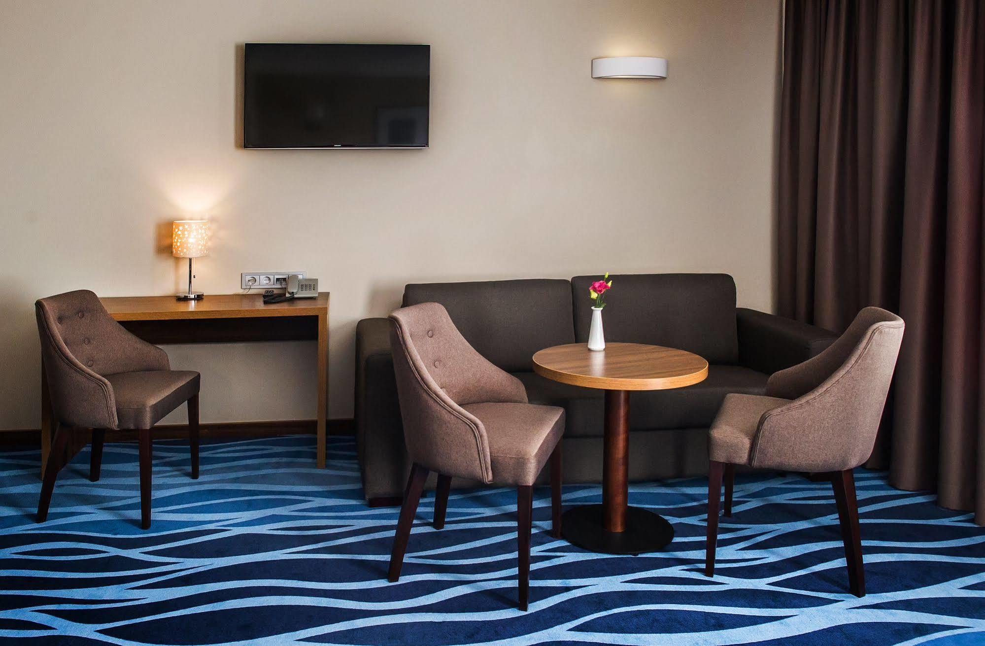 Hotel Porto 풀룽게 외부 사진
